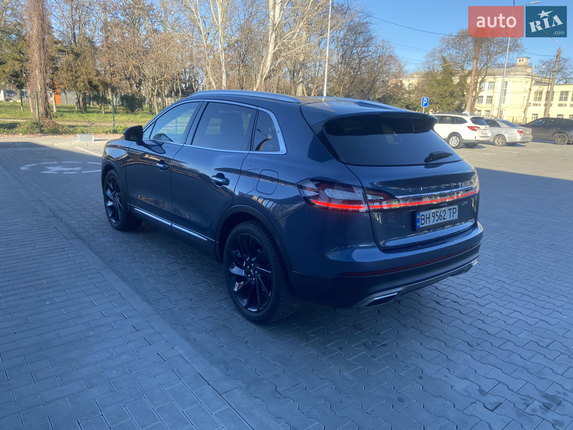 2019 Lincoln Nautilus - мініатюра 8