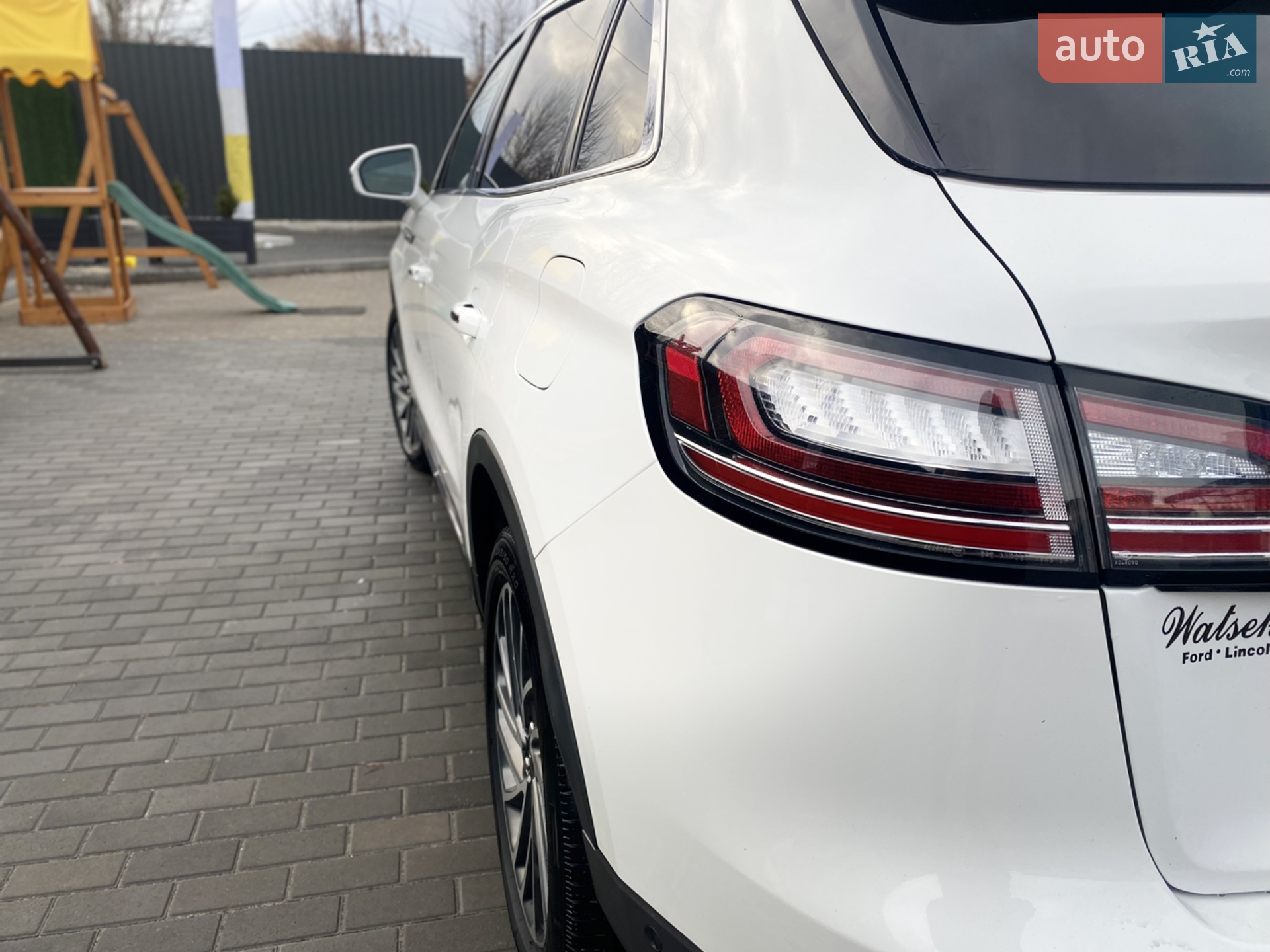 2020 Lincoln Nautilus - мініатюра 17