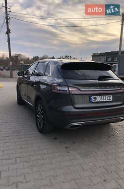Внедорожник / Кроссовер Lincoln Nautilus 2019 в 