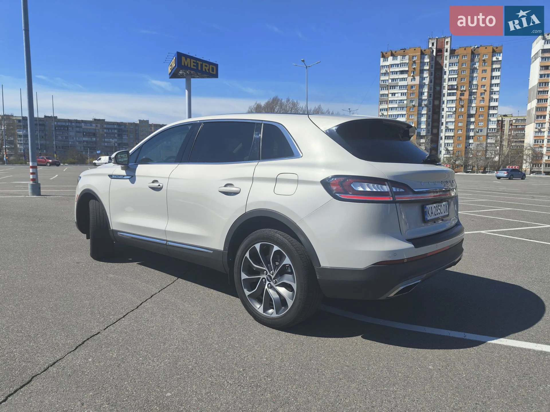 2021 Lincoln Nautilus - мініатюра 5