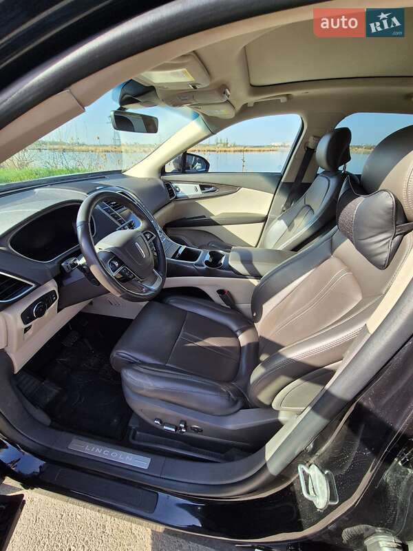 Внедорожник / Кроссовер Lincoln Nautilus 2020 в Николаеве