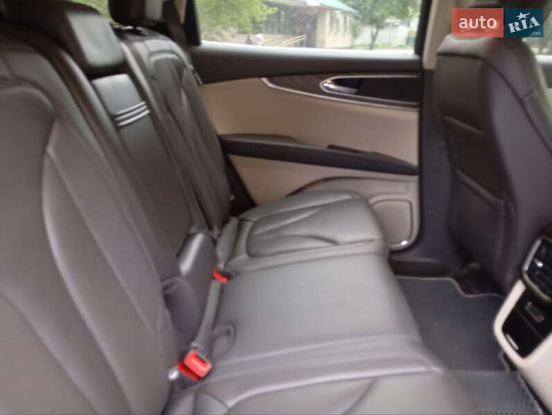 Позашляховик / Кросовер Lincoln Nautilus 2019 в Харкові