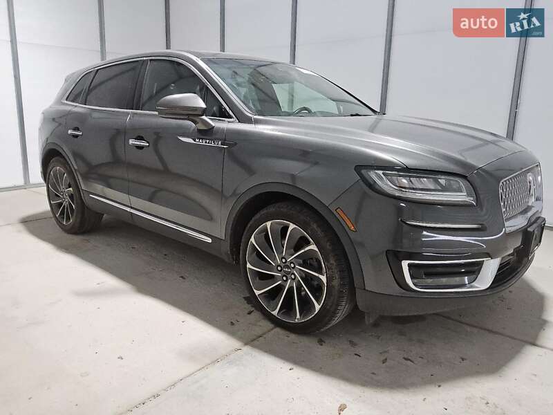 Lincoln Nautilus 2019