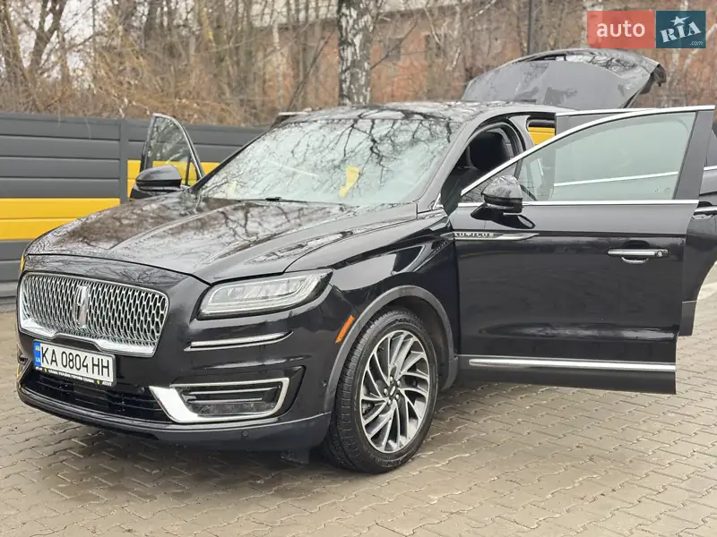Lincoln Nautilus 2020 VIN 2LMPJ8K97LBL21851 фото оголошення 11 з 66