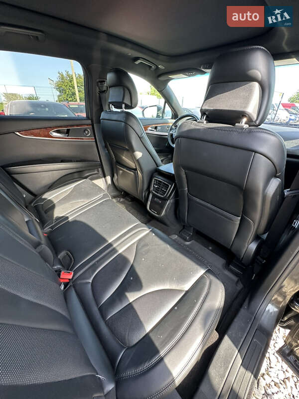 Позашляховик / Кросовер Lincoln Nautilus 2019 в Івано-Франківську