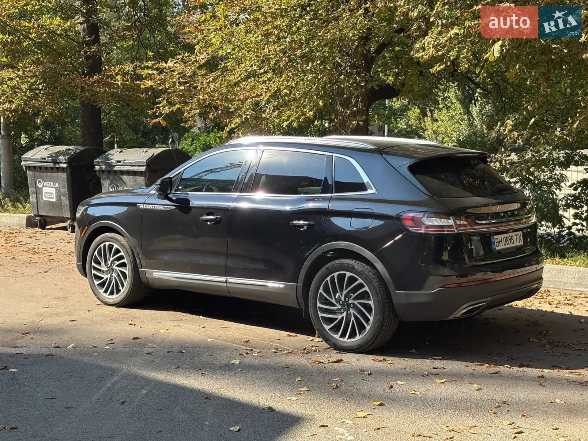 2019 Lincoln Nautilus - мініатюра 5