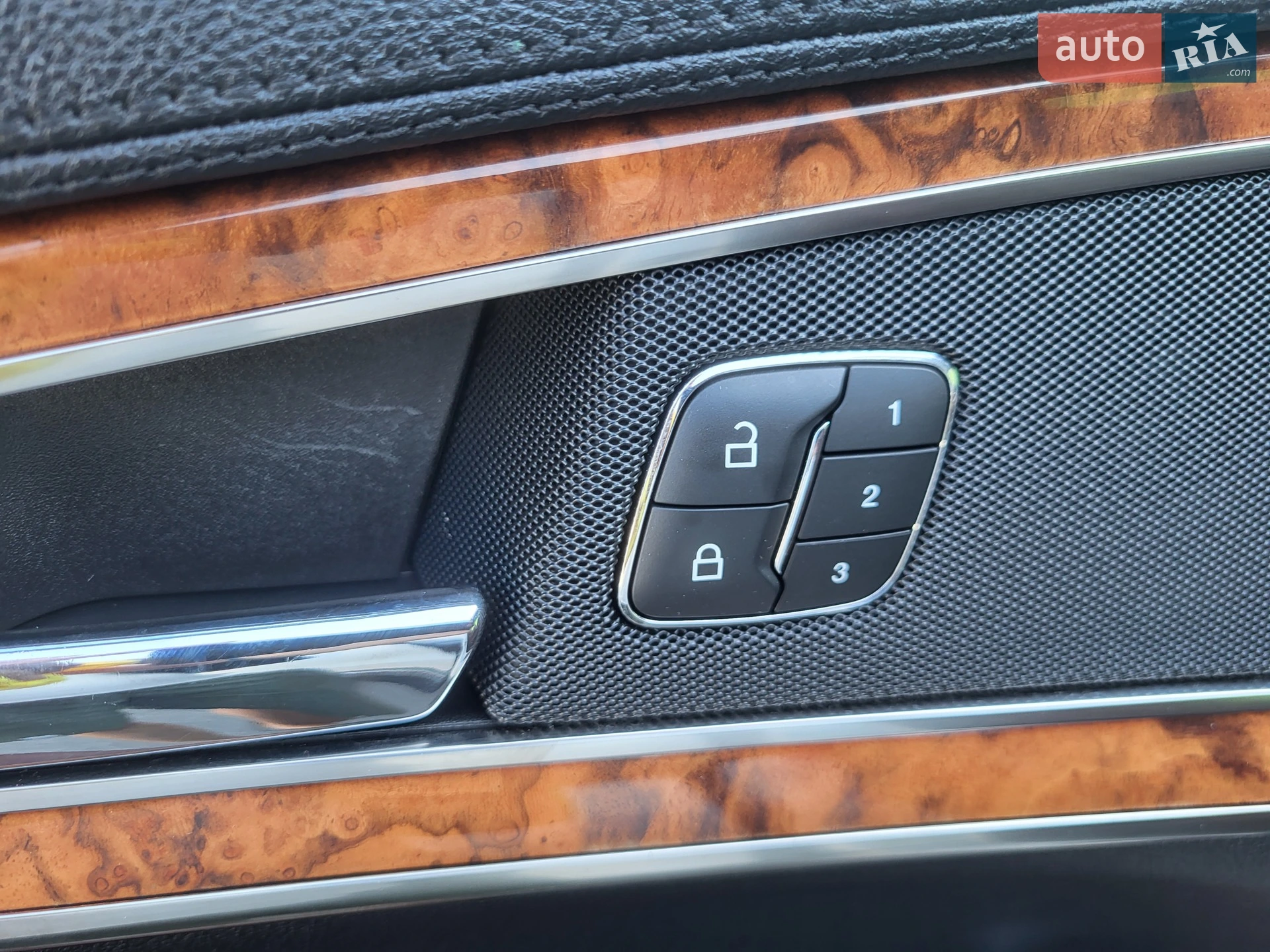 2019 Lincoln Nautilus - мініатюра 22