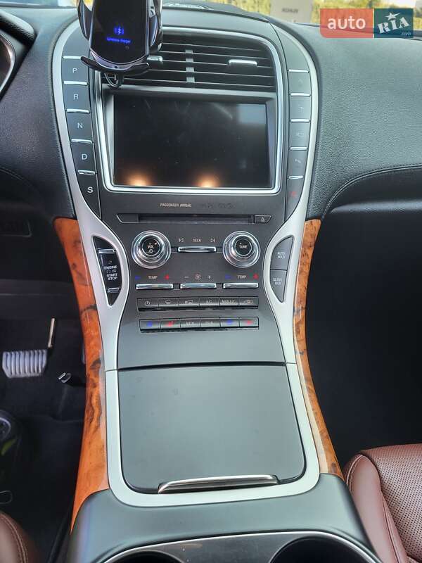 Внедорожник / Кроссовер Lincoln Nautilus 2019 в Киеве