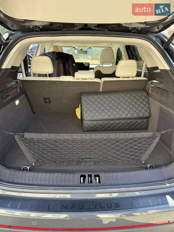 Внедорожник / Кроссовер Lincoln Nautilus 2022 в Кривом Роге