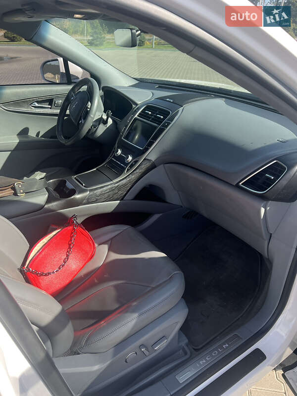 Внедорожник / Кроссовер Lincoln Nautilus 2018 в Киеве