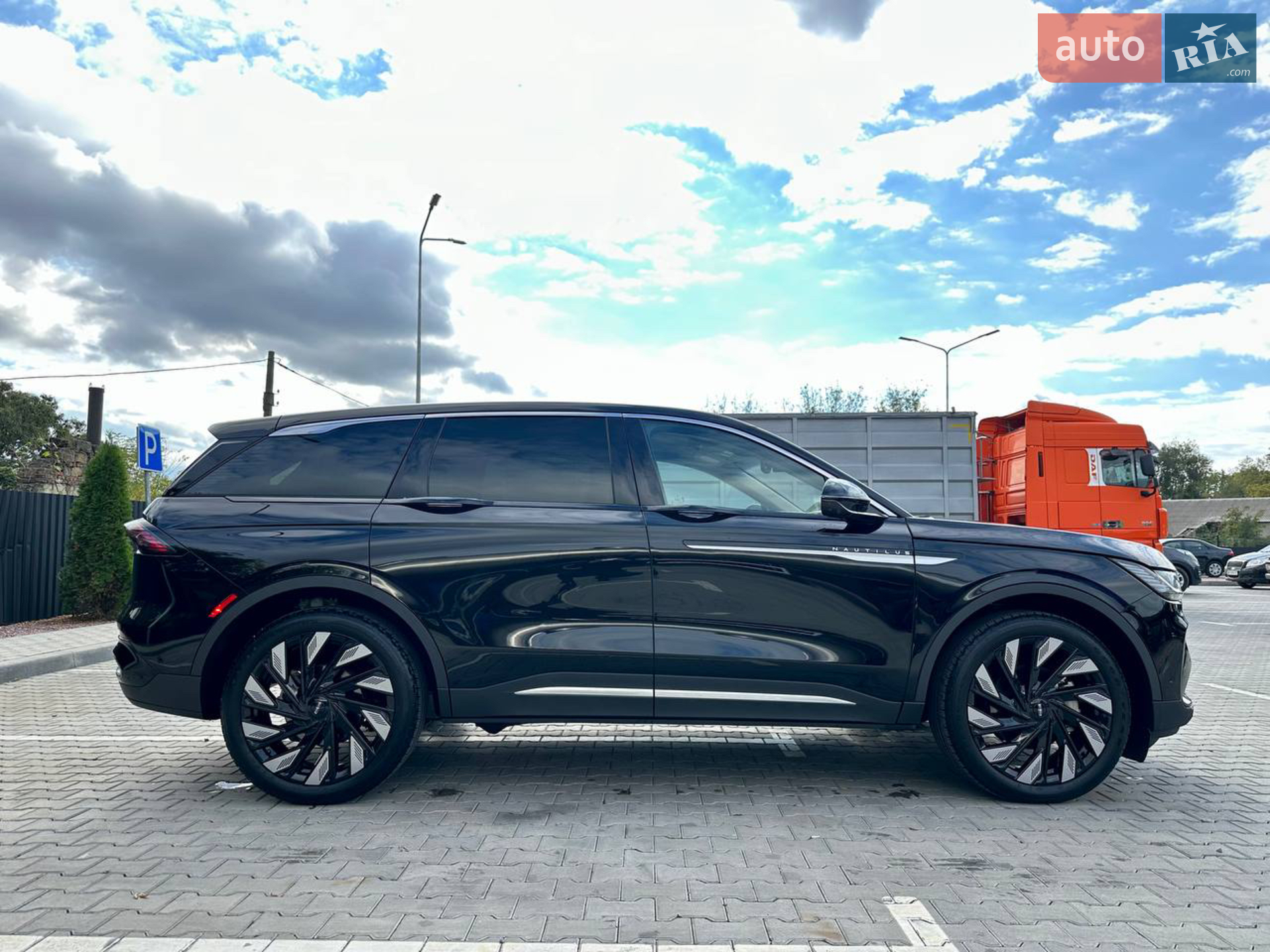 2024 Lincoln Nautilus - мініатюра 5