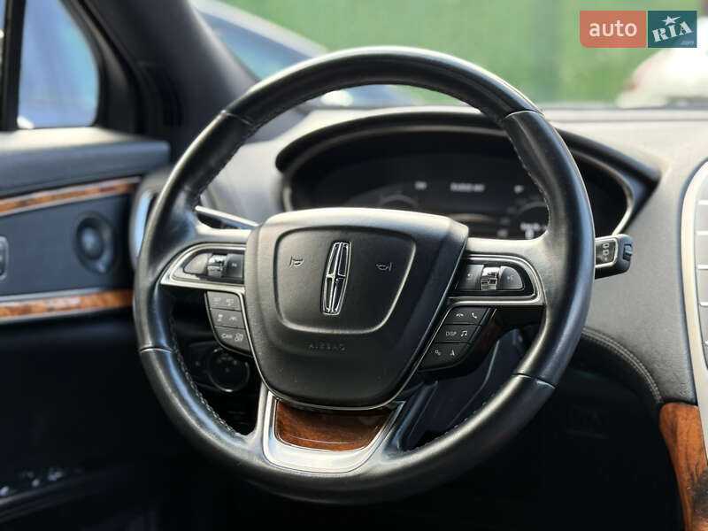 Внедорожник / Кроссовер Lincoln Nautilus 2019 в Одессе