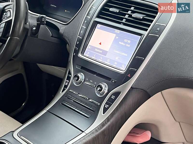 Внедорожник / Кроссовер Lincoln Nautilus 2020 в Киеве фото 18 Внедорожник / Кроссовер Lincoln Nautilus 2020 в Киеве