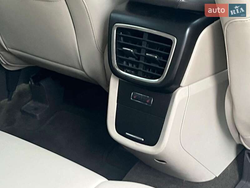 Внедорожник / Кроссовер Lincoln Nautilus 2020 в Киеве фото 24 Внедорожник / Кроссовер Lincoln Nautilus 2020 в Киеве