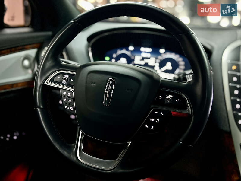 Позашляховик / Кросовер Lincoln Nautilus 2020 в Києві