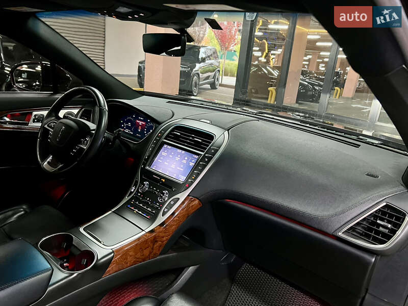 Позашляховик / Кросовер Lincoln Nautilus 2020 в Києві