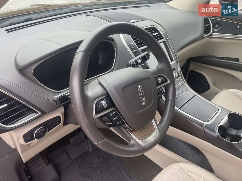 Внедорожник / Кроссовер Lincoln Nautilus 2019 в Черкассах фото 4 Внедорожник / Кроссовер Lincoln Nautilus 2019 в Черкассах
