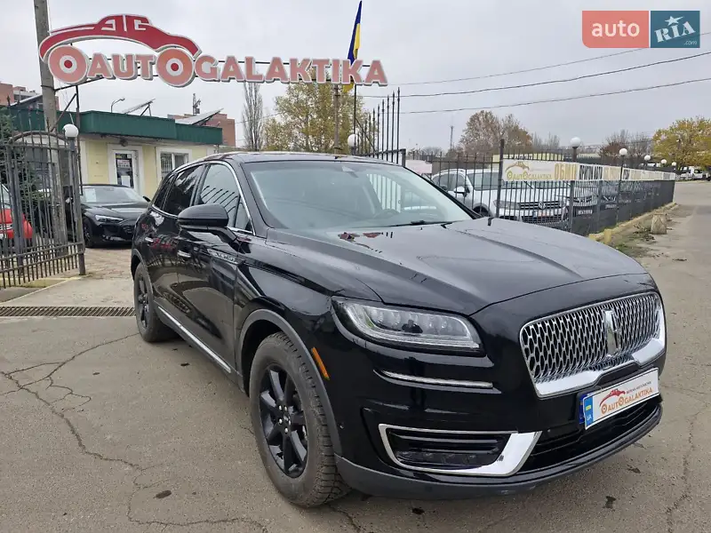 Lincoln Nautilus 2020