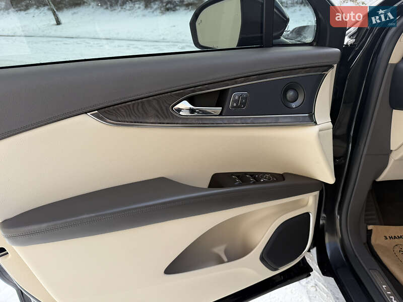 Позашляховик / Кросовер Lincoln Nautilus 2020 в Полтаві фото 39 Позашляховик / Кросовер Lincoln Nautilus 2020 в Полтаві