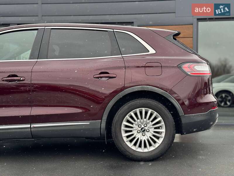 Внедорожник / Кроссовер Lincoln Nautilus 2019 в Ровно