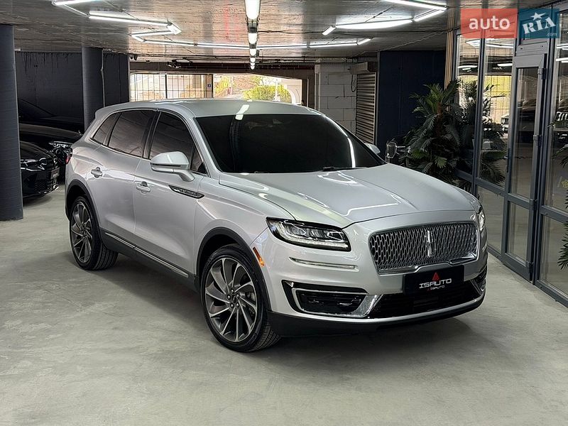 Lincoln Nautilus 2019