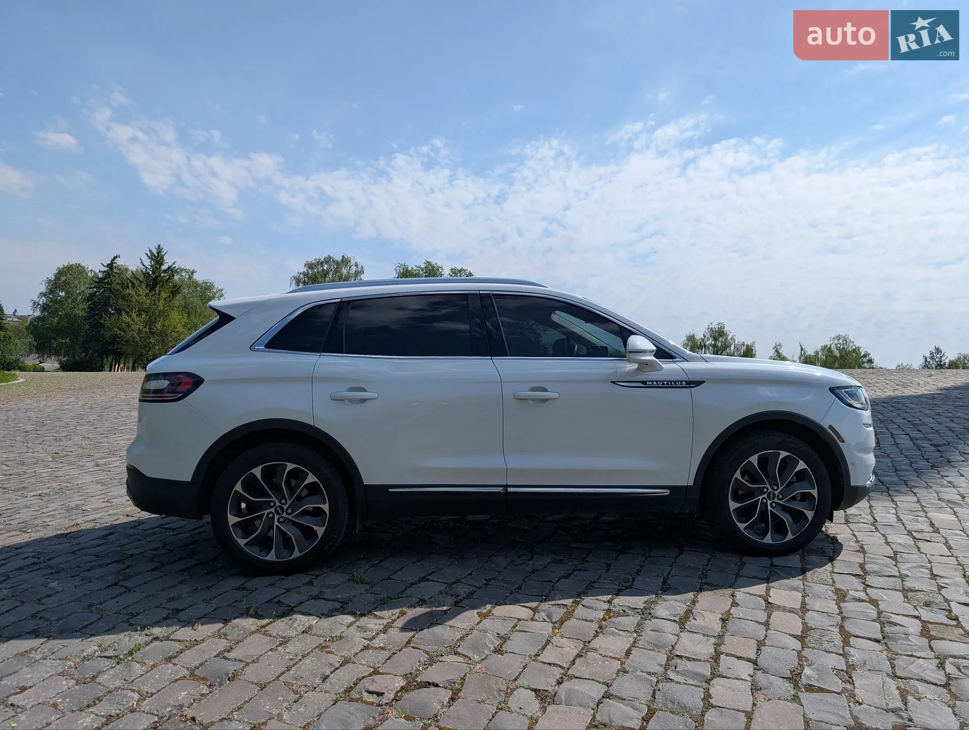 2022 Lincoln Nautilus - мініатюра 10