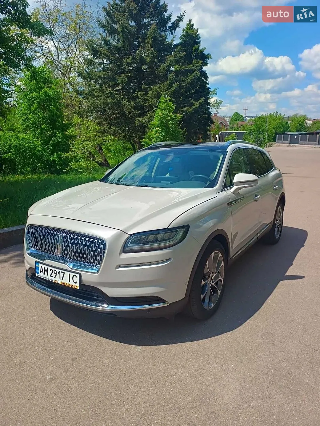 2022 Lincoln Nautilus - мініатюра 4