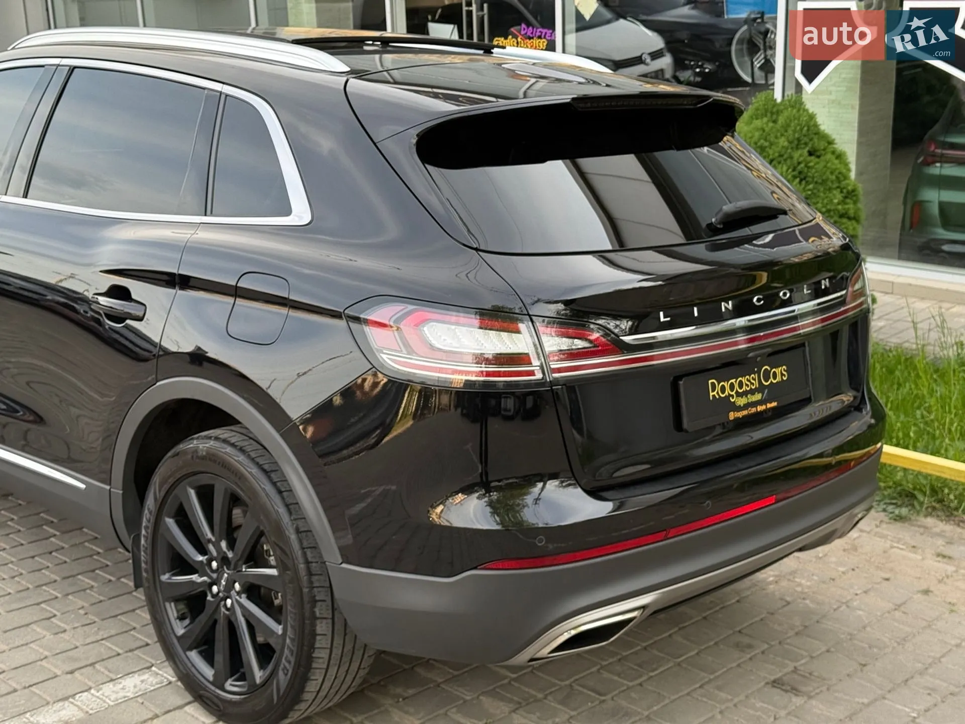 2022 Lincoln Nautilus - мініатюра 5