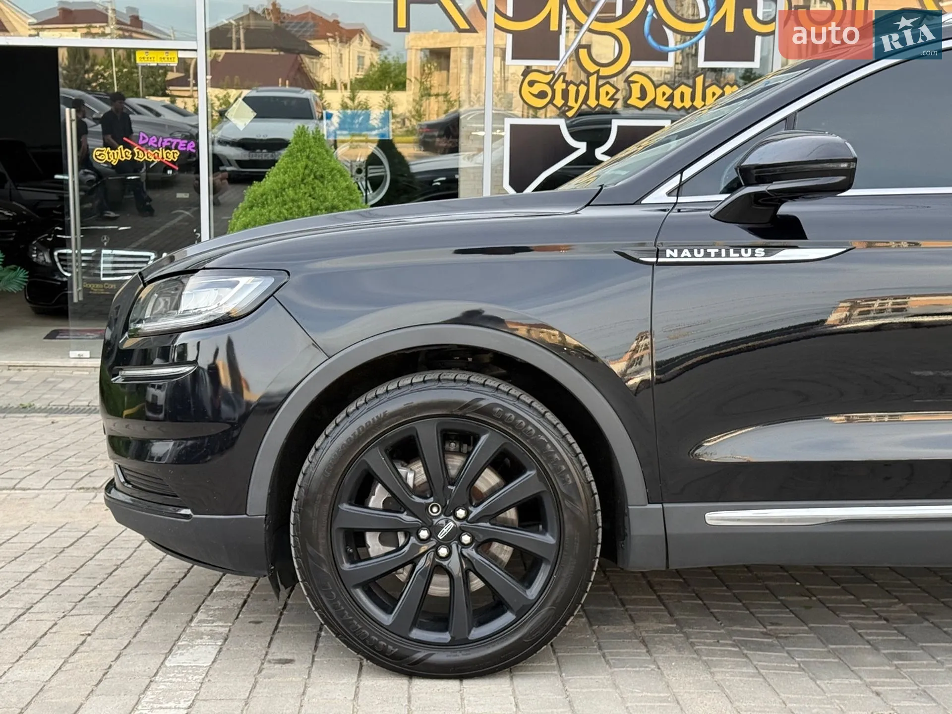2022 Lincoln Nautilus - мініатюра 6