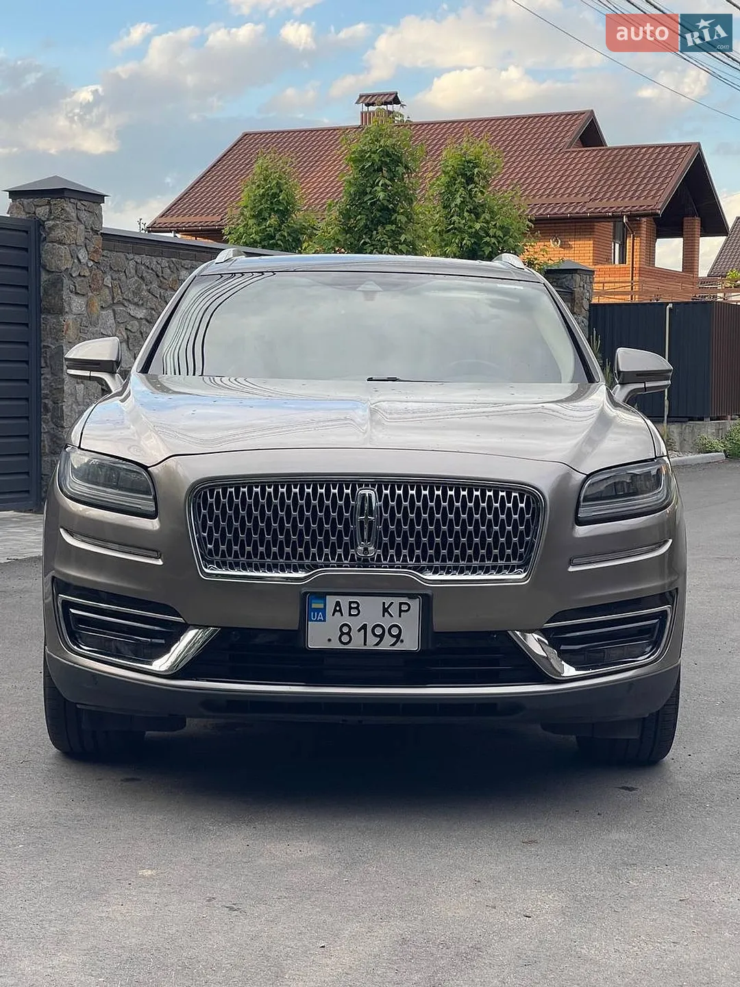 2020 Lincoln Nautilus - мініатюра 3