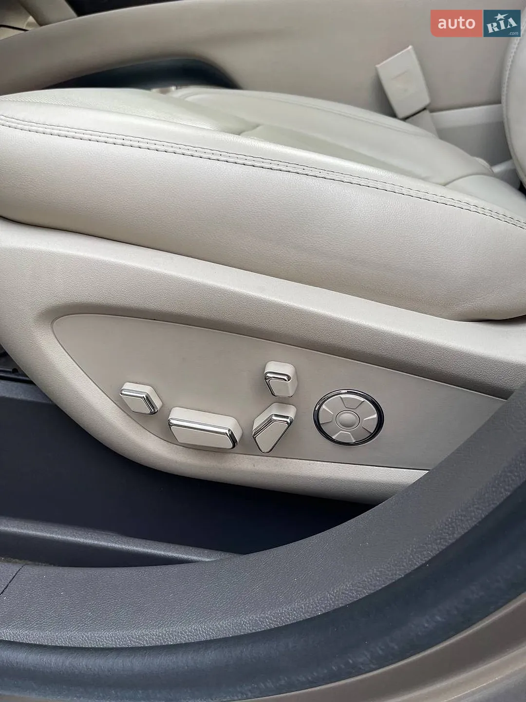 2020 Lincoln Nautilus - мініатюра 33