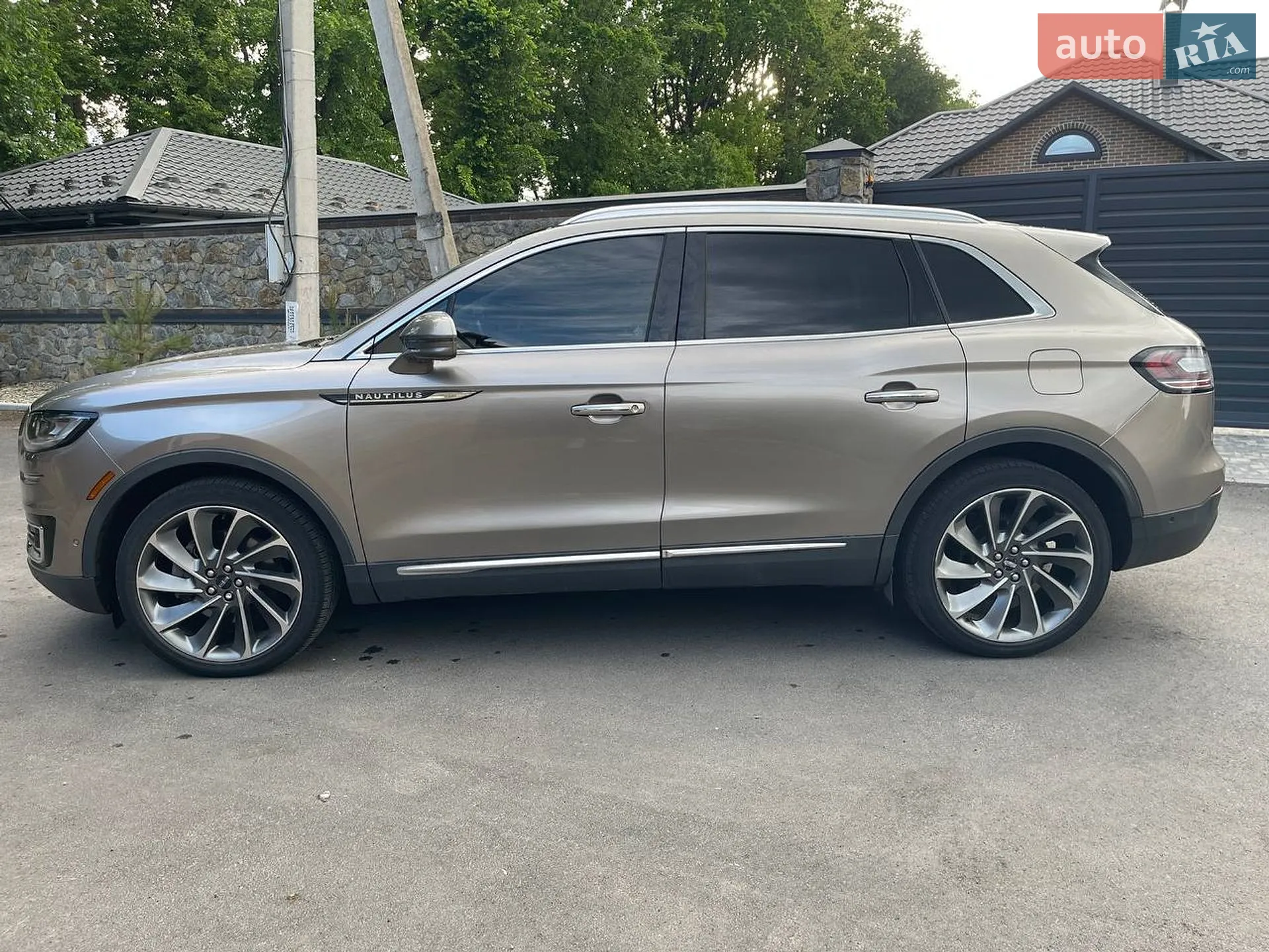 2020 Lincoln Nautilus - мініатюра 9