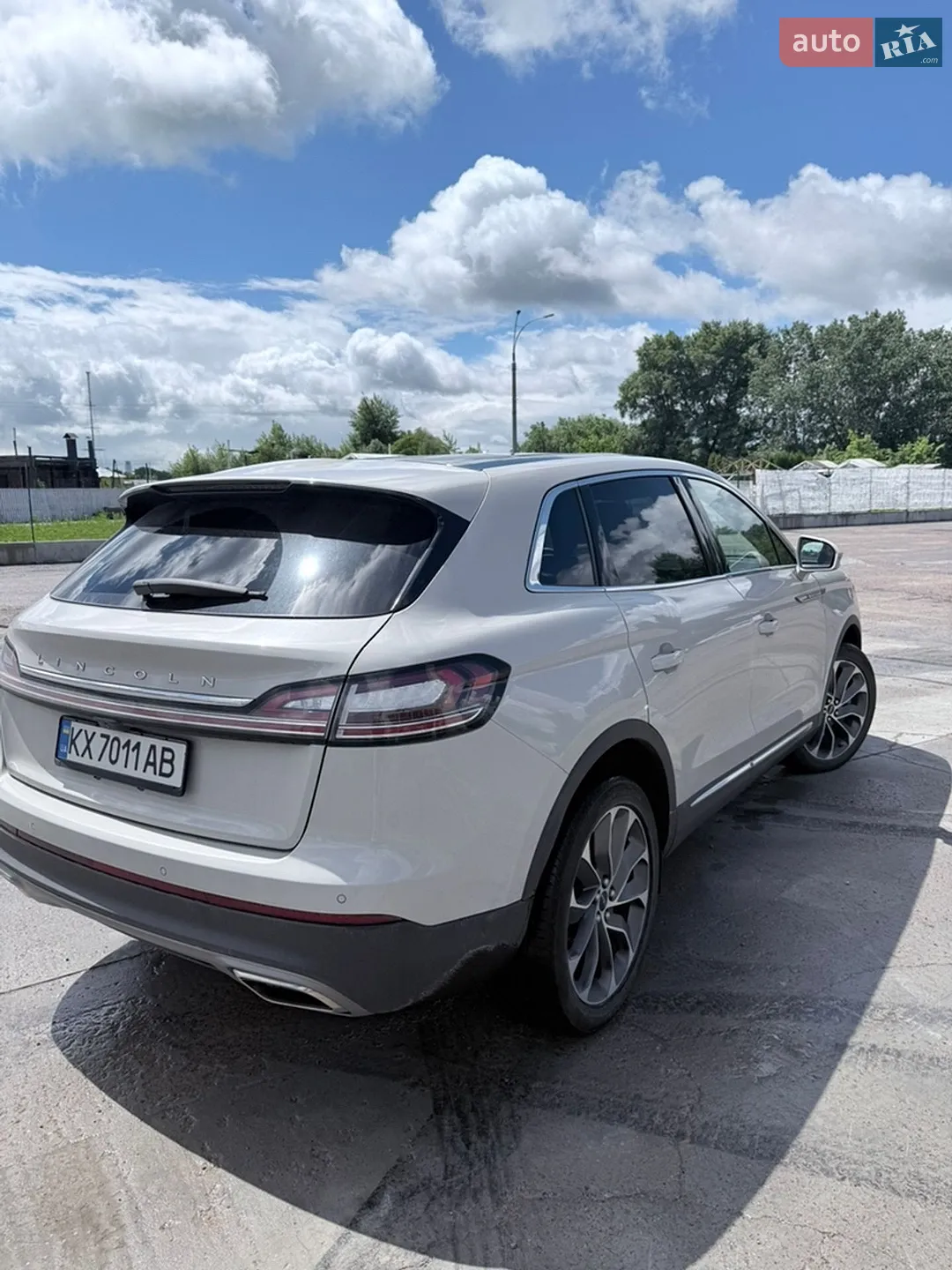 2022 Lincoln Nautilus - мініатюра 3