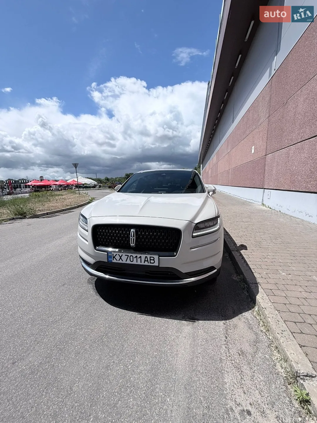 2022 Lincoln Nautilus - мініатюра 8