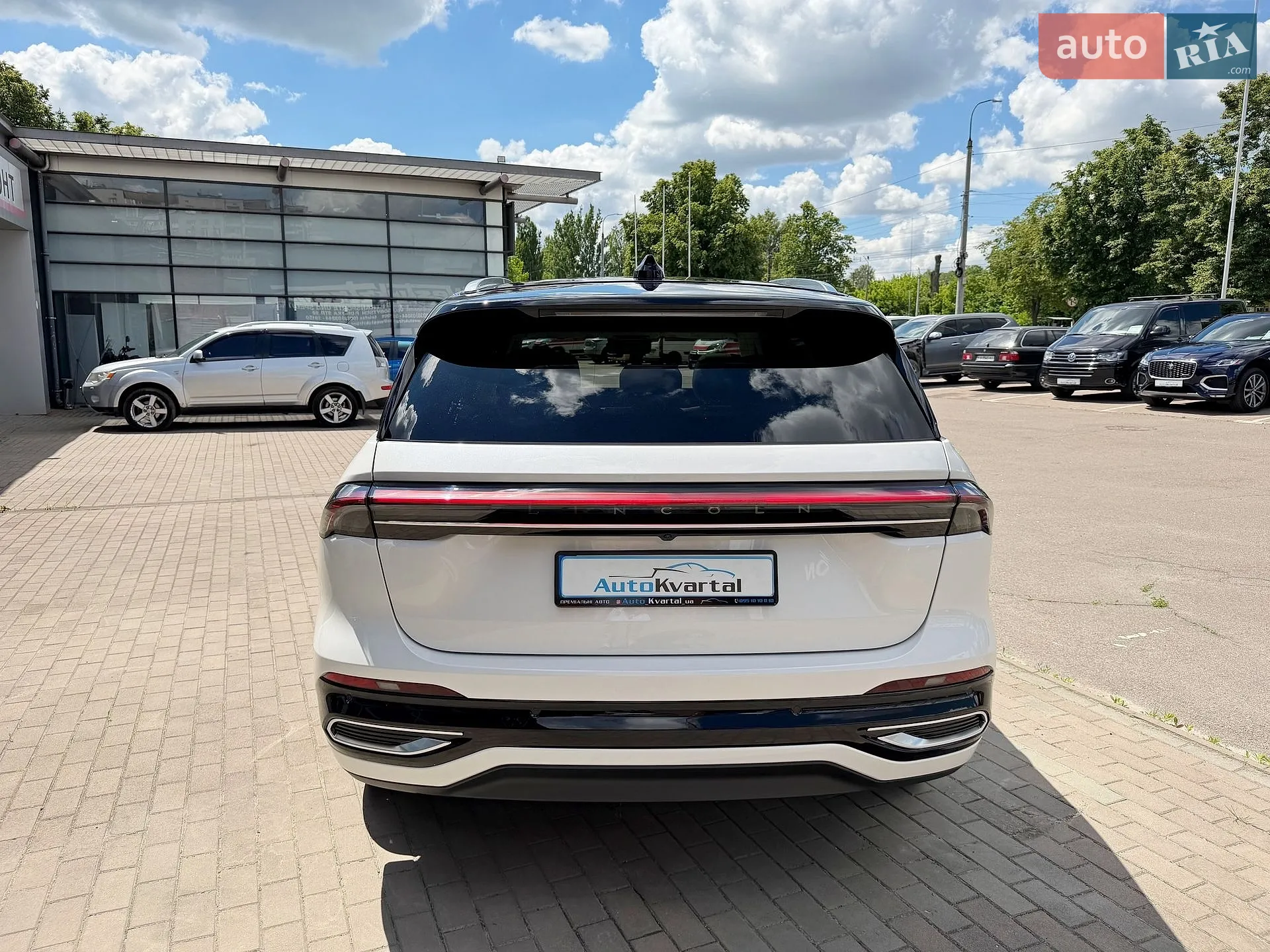 2024 Lincoln Nautilus - мініатюра 10
