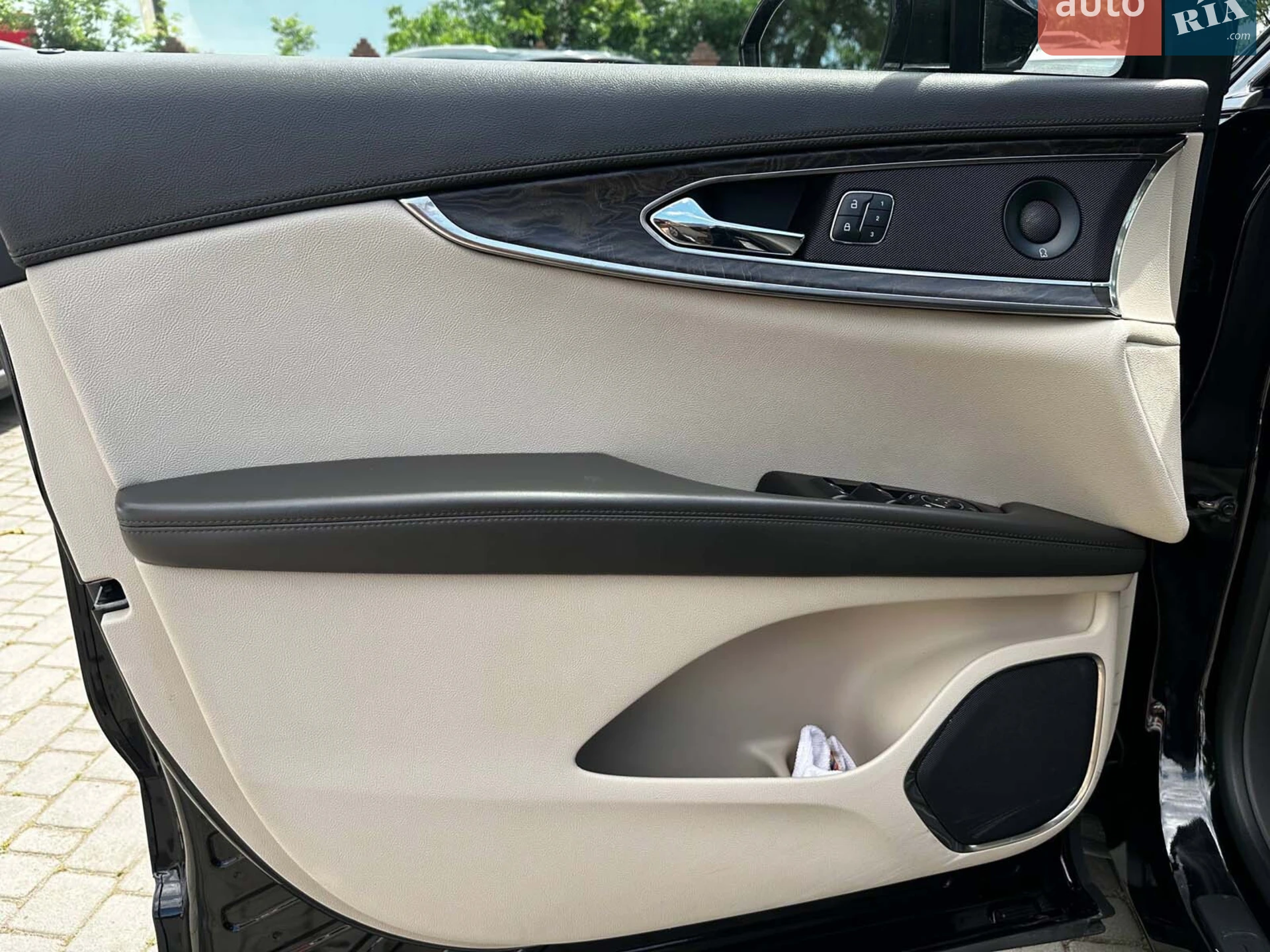 2018 Lincoln Nautilus - мініатюра 15