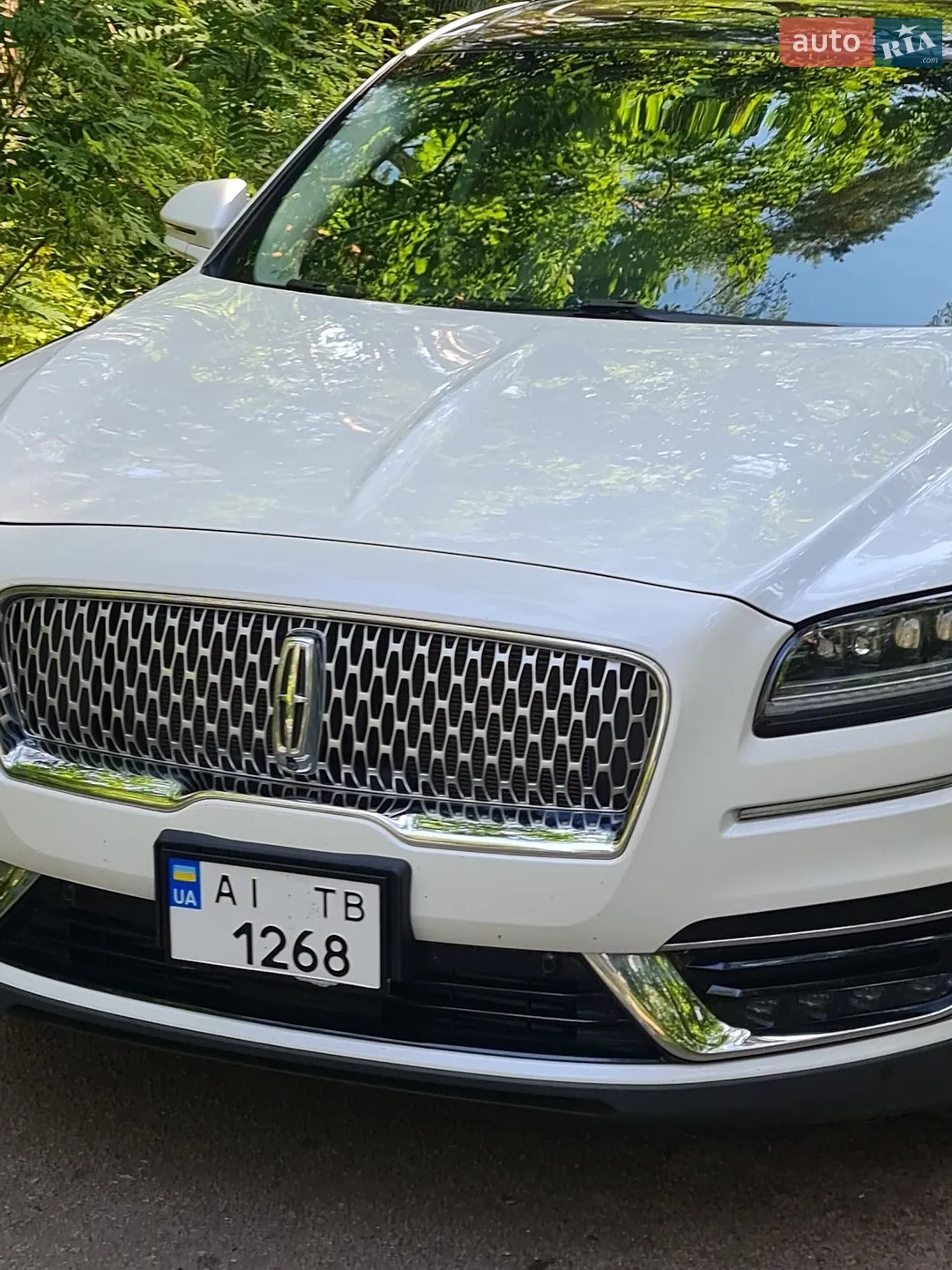 2019 Lincoln Nautilus - мініатюра 3