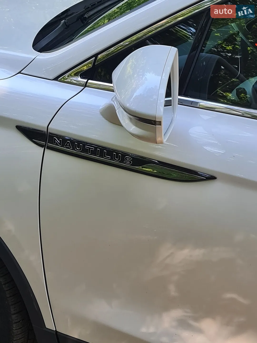 2019 Lincoln Nautilus - мініатюра 14