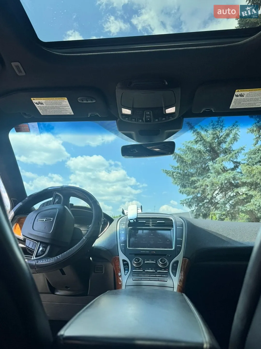 2019 Lincoln Nautilus - мініатюра 3