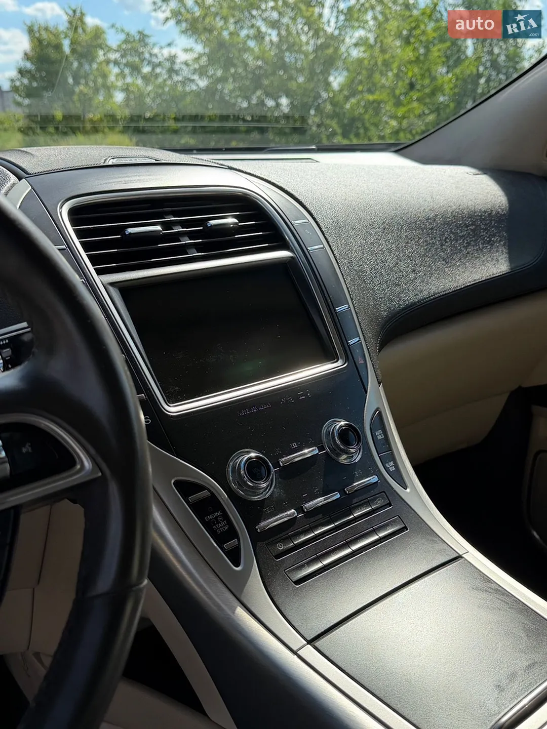 2019 Lincoln Nautilus - мініатюра 12