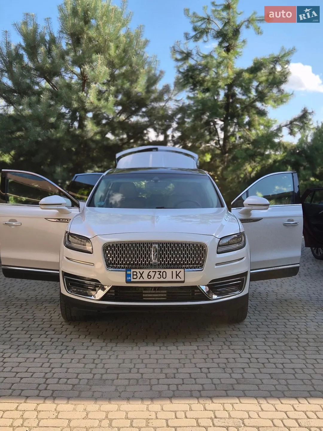 2019 Lincoln Nautilus - мініатюра 4