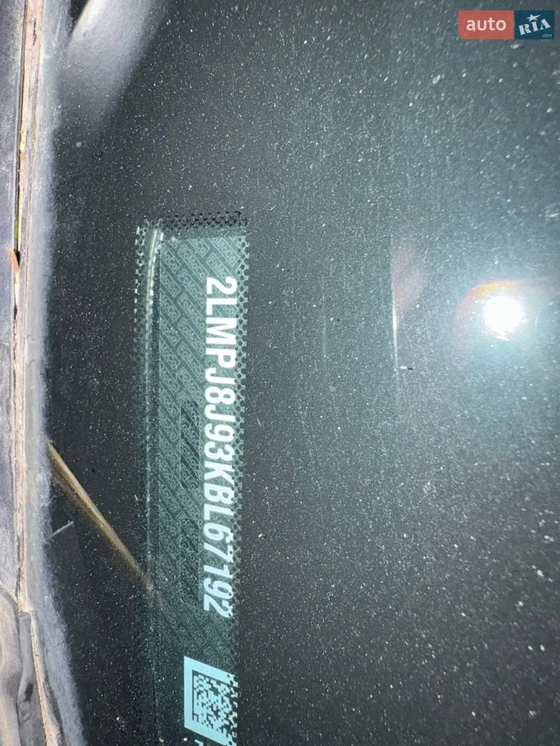 2019 Lincoln Nautilus - мініатюра 12