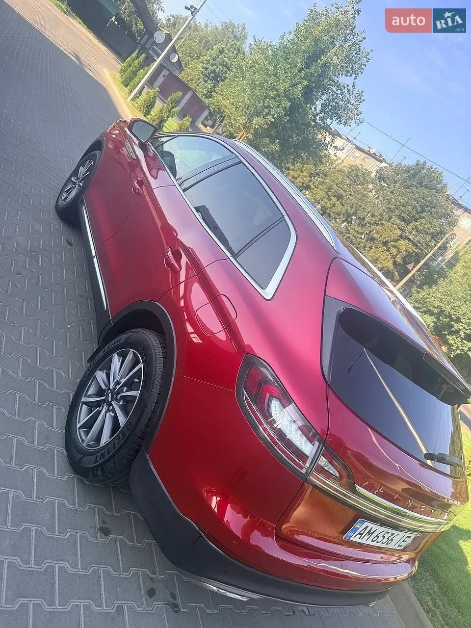 2021 Lincoln Nautilus - мініатюра 4