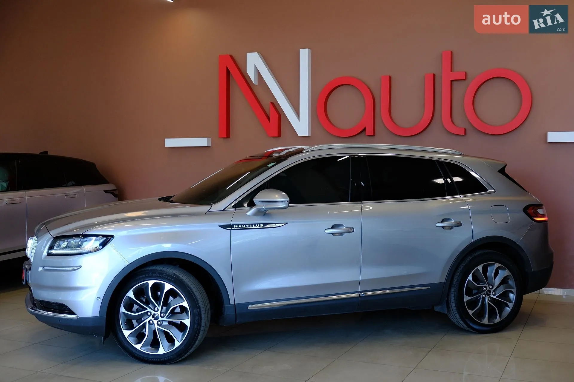 2022 Lincoln Nautilus - мініатюра 11