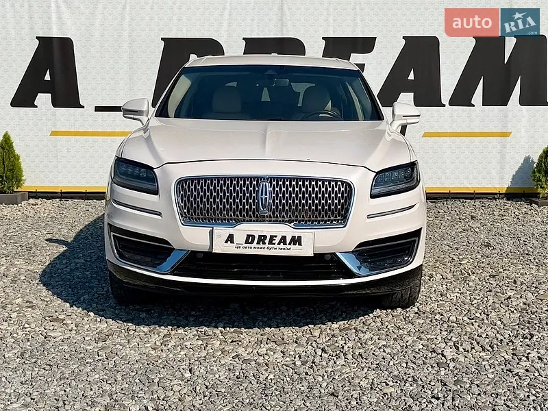 Lincoln Nautilus 2019