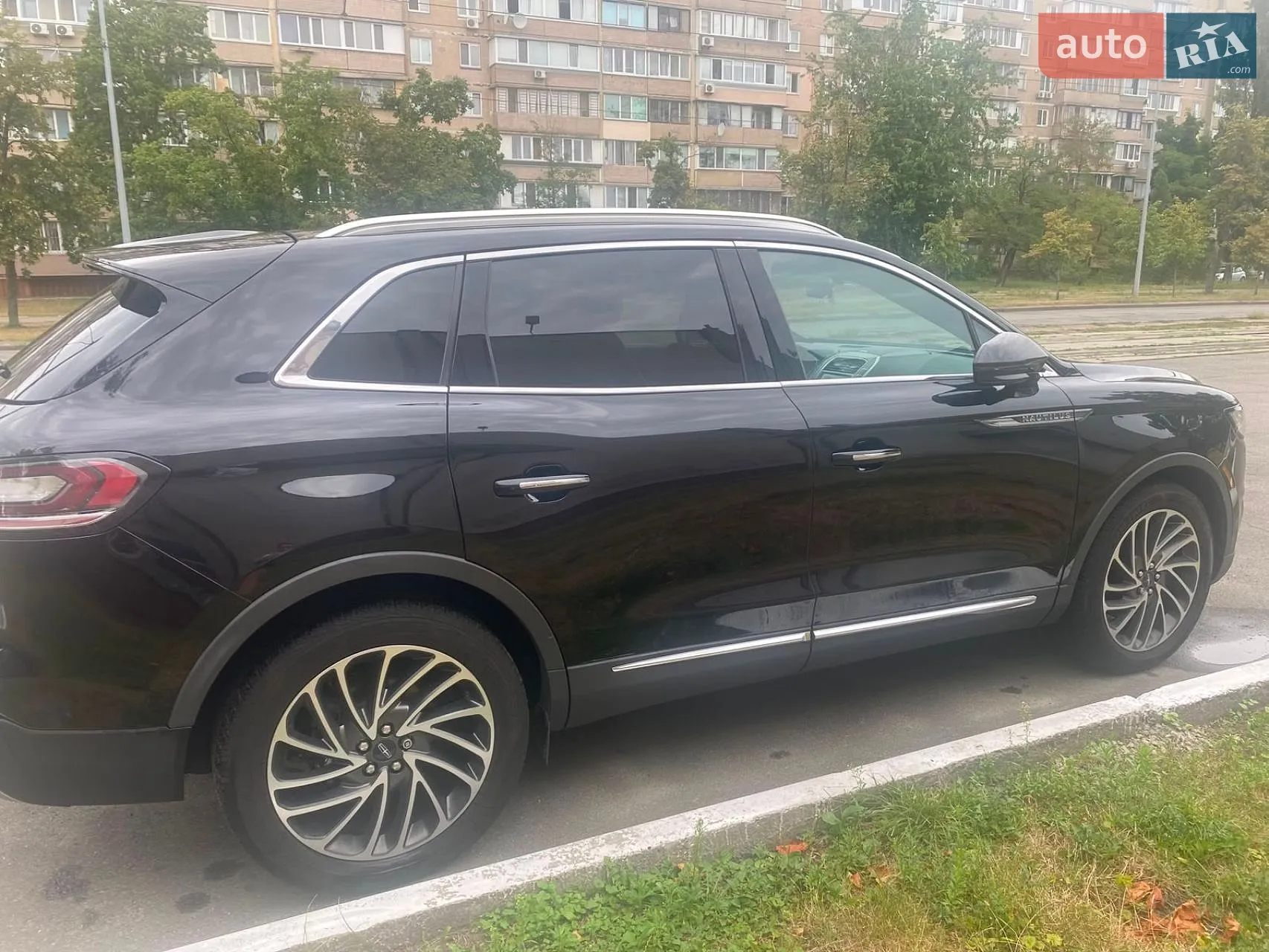2020 Lincoln Nautilus - мініатюра 5