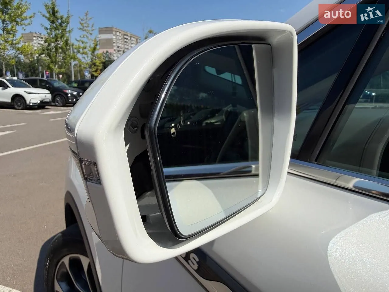 2021 Lincoln Nautilus - мініатюра 16