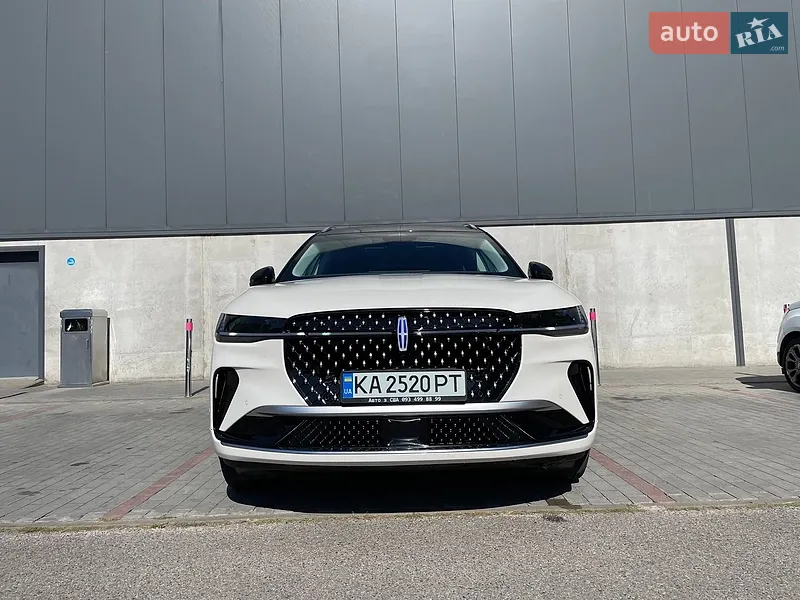 Lincoln Nautilus 2023