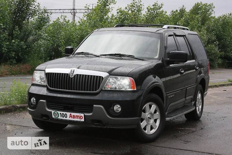 Внедорожник / Кроссовер Lincoln Navigator 2003 в 