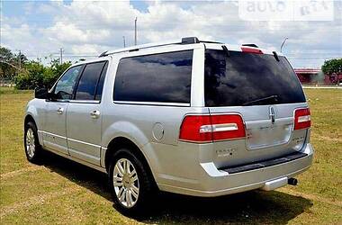 Внедорожник / Кроссовер Lincoln Navigator 2011 в 
